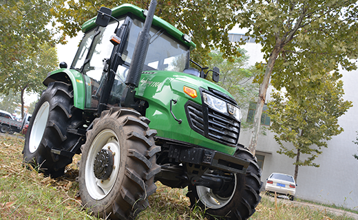 AG百家乐官网-1104型拖拉机