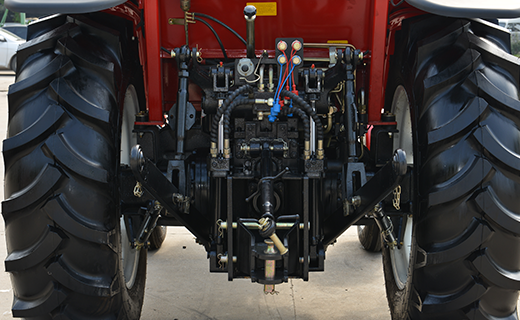 AG百家乐官网-1000型拖拉机