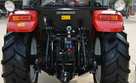 AG百家乐官网-600型拖拉机